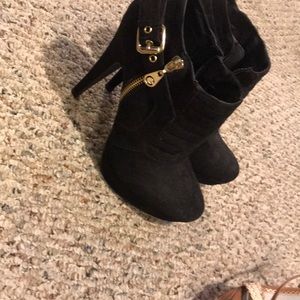 Black guess booties